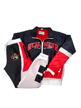 Load image into Gallery viewer, World is Yours - Real Wear Set (Red &amp; Black)
